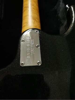 MusicMan Silhouette Special 2001