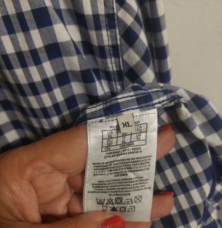 Camisa Guess  Azul marino y blanca Talla XL