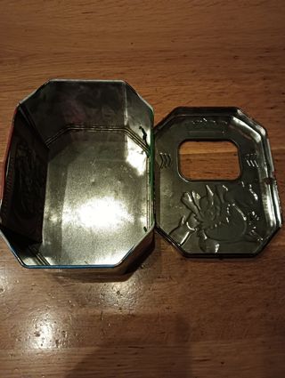 Scatola Latta Pokémon Trading Card Game