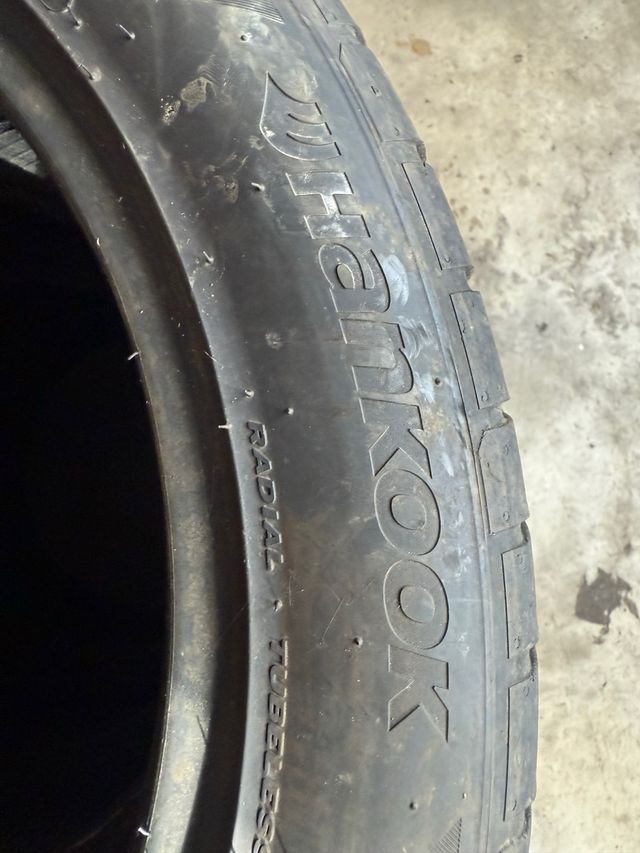 Hankook 225/50/18 Pneumatici