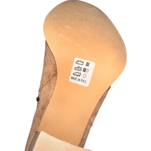 Stivali alti beige traforati