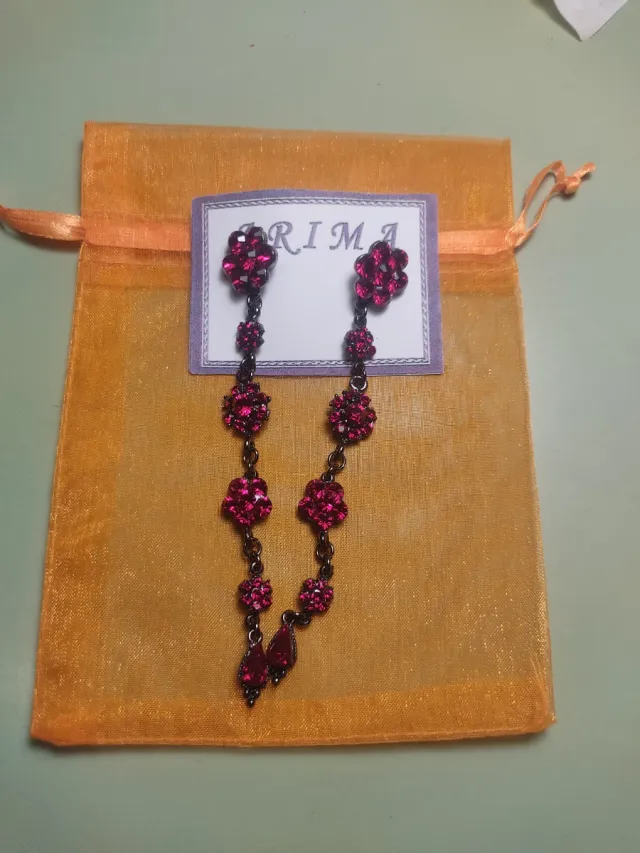 Pendientes verdes y blancos