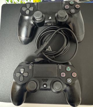 PACK PS4 Slim 1TB + 10 juegos + 2 mandos