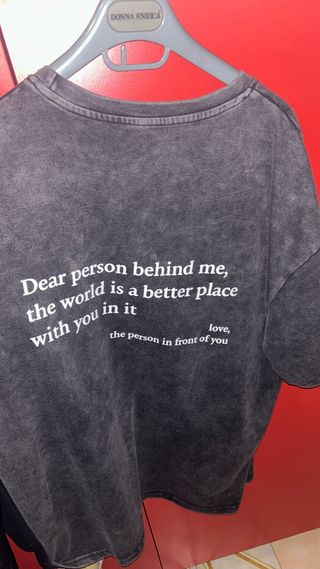 T-shirt grigia you are enough