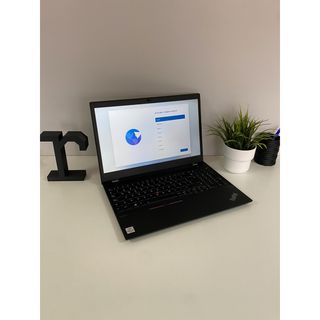 Portátil Lenovo P15 i7 10a 32Gb RAM 512Gb SSD 15"