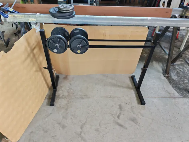 Soporte Rack para pesas, mancuernas y barra.
