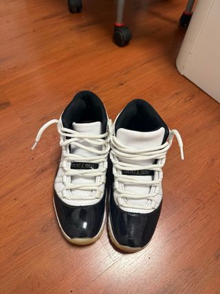 Jordan 11 Gratitude