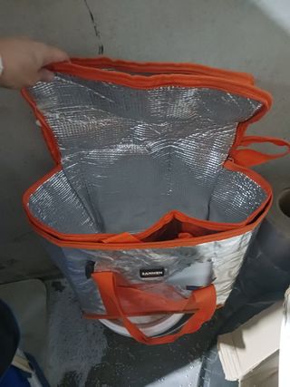 Bolsa nevera Sannen naranja y plateada