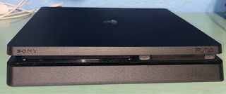 PS4 Slim 1TB Negra