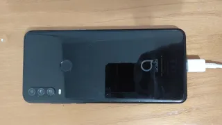 Samsung J7 e Alcatel 3X (Oro/Argento)