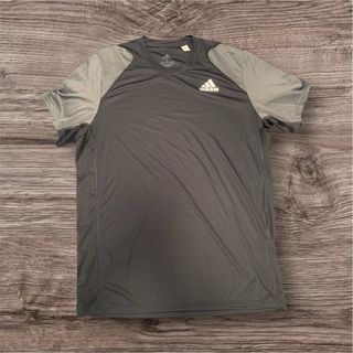 Camiseta Adidas Gris Deportiva