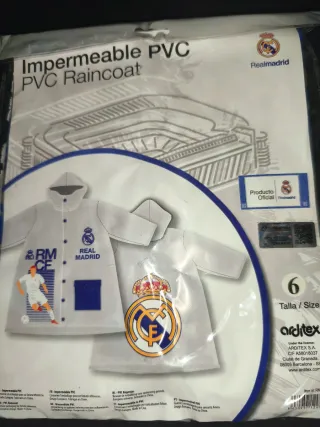 Chubasquero Real Madrid Niño Talla 6