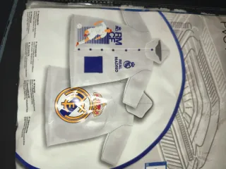 Chubasquero Real Madrid Niño Talla 6