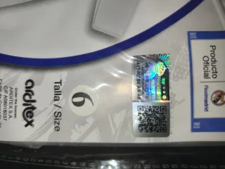 Chubasquero Real Madrid Niño Talla 6