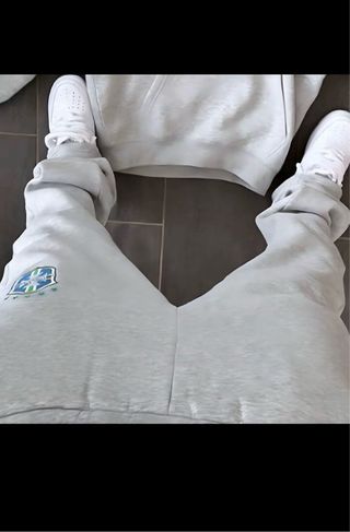 Conjunto Sudadera y Pantalón Gris o negro 