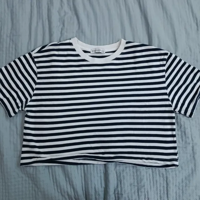 Top corto rayas M - Stradivarius