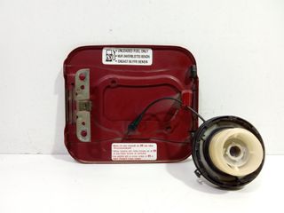 TAPA EXTERIOR COMBUSTIBLE SUZUKI JIMNY SN (FJ)