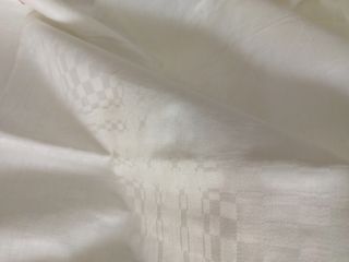 Tela antigua centenaria marfil cuadrada