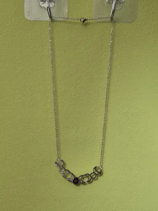 Collar con colgante de lunas y pentagrama