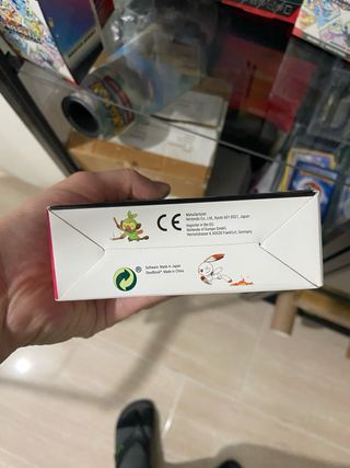 Pokemon Espada y Escudo Edición Dual Switch