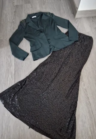 Traje chaqueta y falda lentejuelas