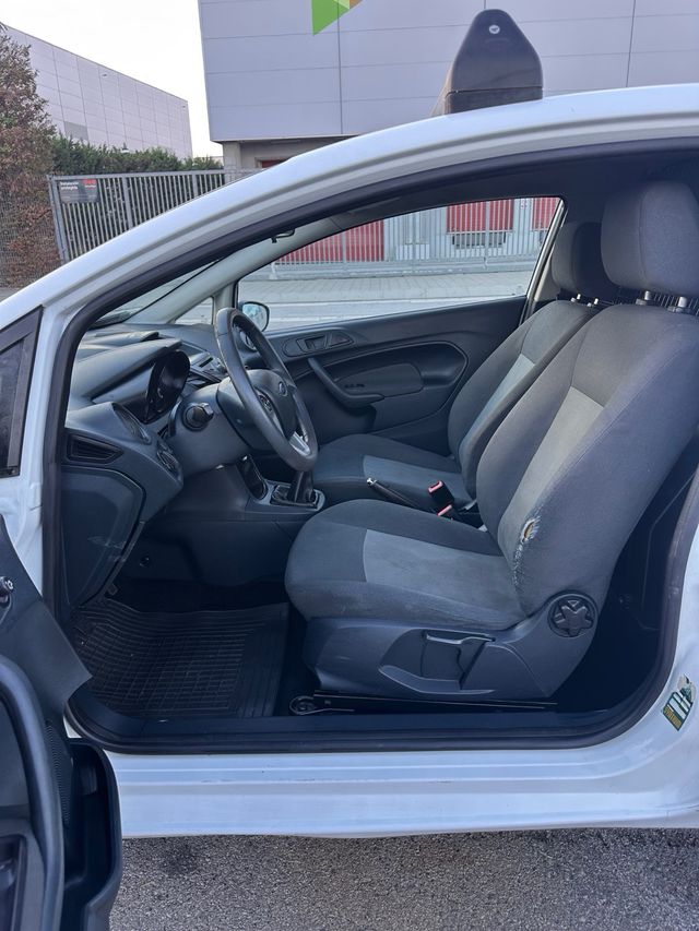 Ford Fiesta 1.4 TDCi 70cv 2011