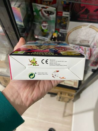 Pokemon Espada y Escudo Edición Dual Switch