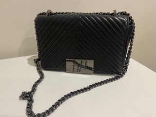 Bolso Cadena CH Carolina Herrera Negro