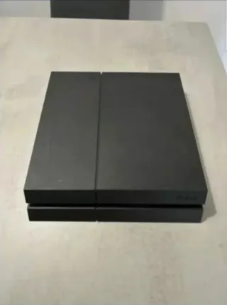 PS4 (PlayStation 4) Negra