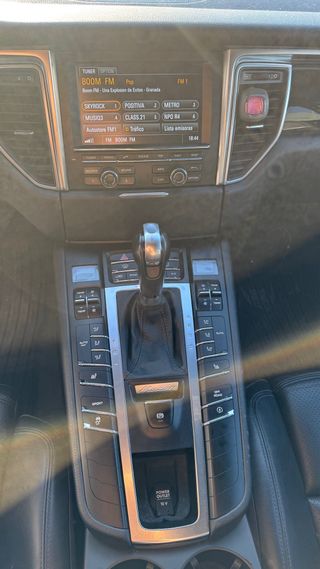Porsche Macan 2014