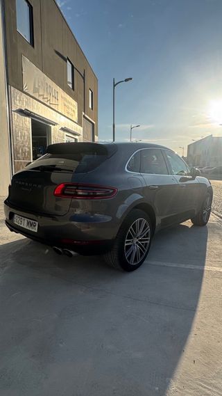 Porsche Macan 2014