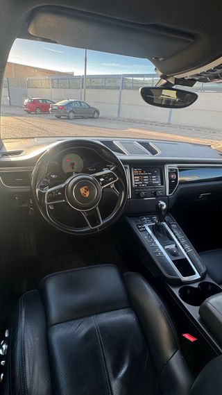 Porsche Macan 2014
