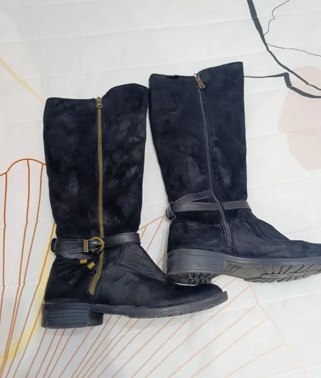 Botas altas negras
