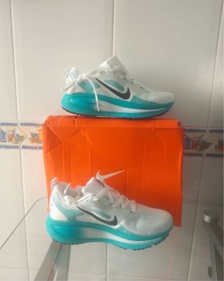 Zapatillas Nike Vomero 18 running