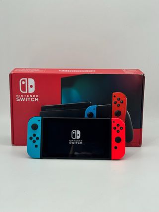 Nintendo Switch Completa con Scatola