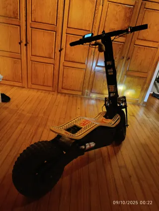 Patinete Eléctrico Todoterreno 1600W