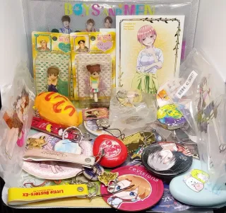 Lote Merchandising Anime Japonés