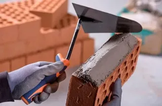 Albañil .Trabajo y dominio