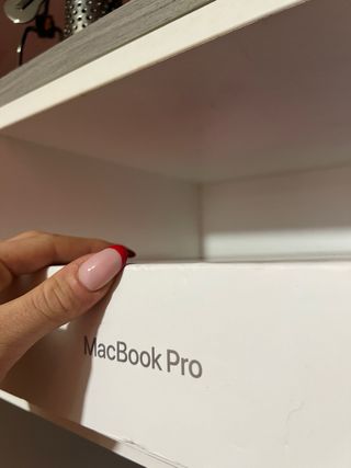 MacBook Pro 13” M2 TouchBar Plata