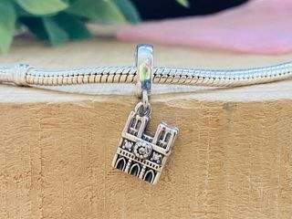 Charm Notre Dame Francia - Plata