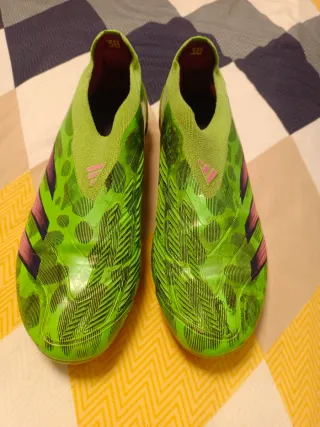 Botas Adidas Predator gama alta Talla 39