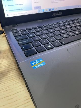 Portátil Asus F550C   i7   6Gb RAM