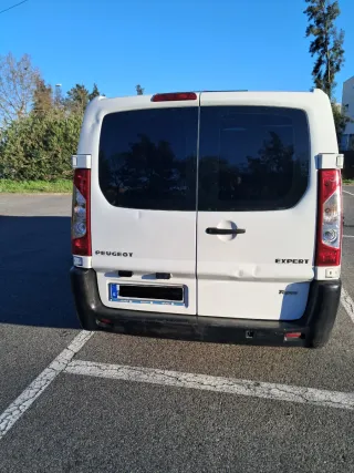 Peugeot Expert 2008
