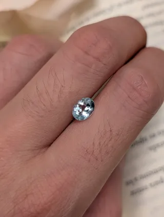 Aguamarina natural ovalada