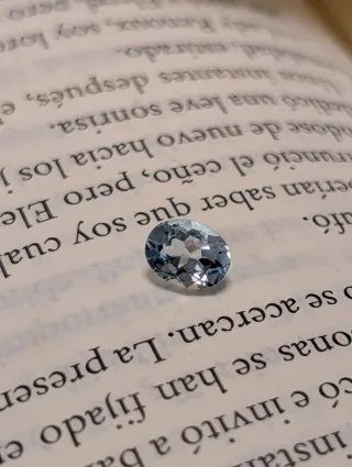 Aguamarina natural ovalada