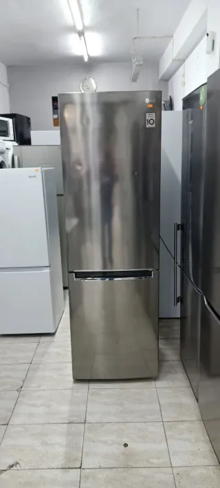 NEVERA COMBI L.G NO FROST ENERGÍA A+