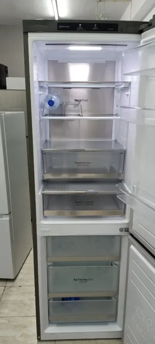 NEVERA COMBI L.G NO FROST ENERGÍA A+