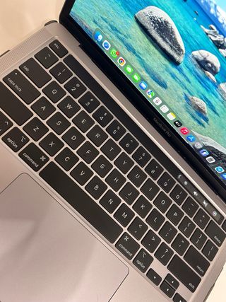 MacBook Pro M1 13 2020 Plata/Gris Espacial