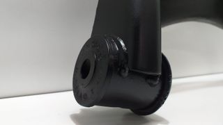 BRAZO SUSPENSION INFERIOR TRASERO IZQUIERDO 146447 VOLKSWAGEN TOUAREG (7LA)