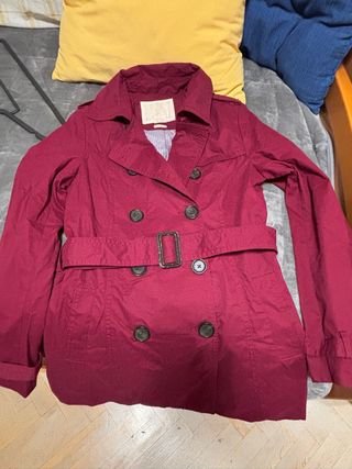 Gabardina burdeos talla S